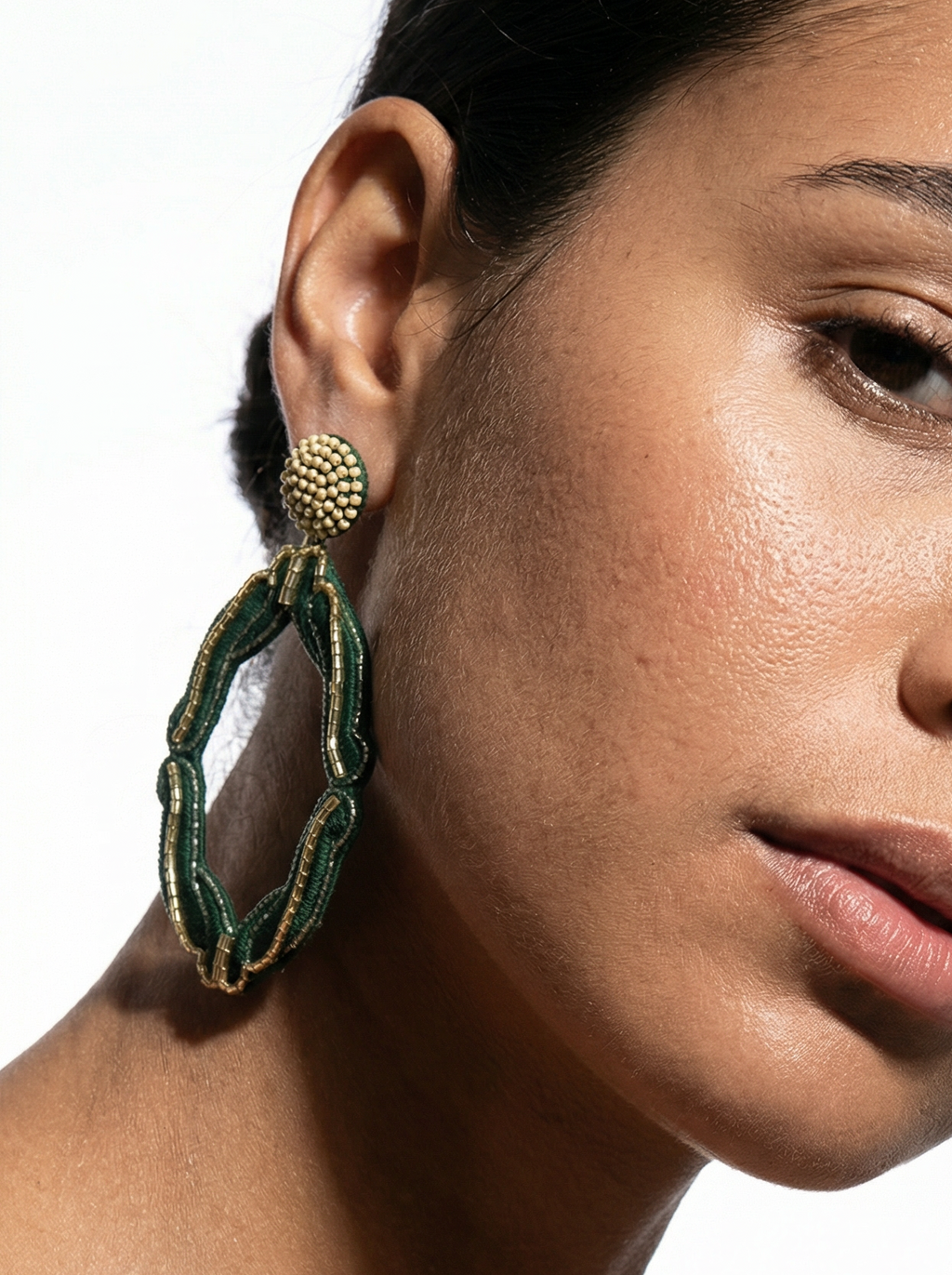 Eclose Handcrafted Earrings (Green)