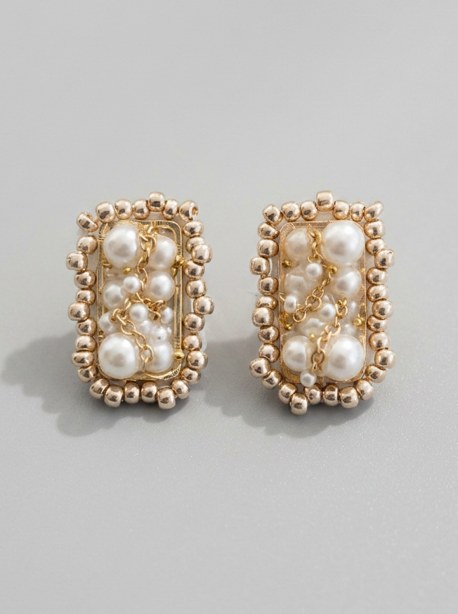 Grid Pearl Studs